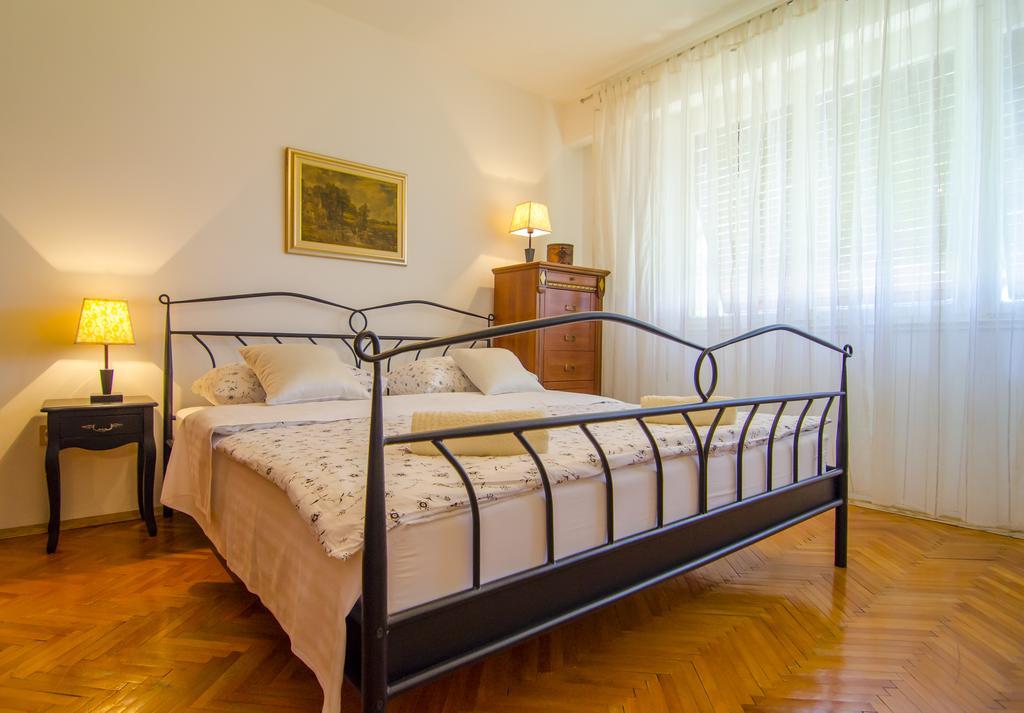 Turkish Tower Apartment Сплит Экстерьер фото