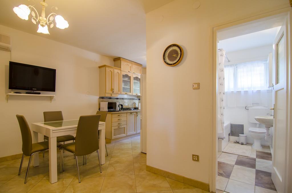 Turkish Tower Apartment Сплит Экстерьер фото