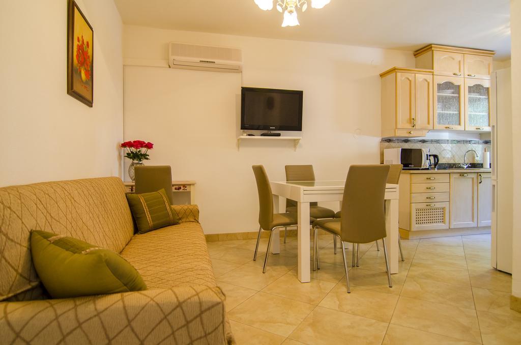 Turkish Tower Apartment Сплит Экстерьер фото